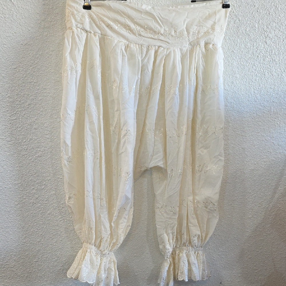 Vintage White  Embroidered Bloomers Handmade 80s